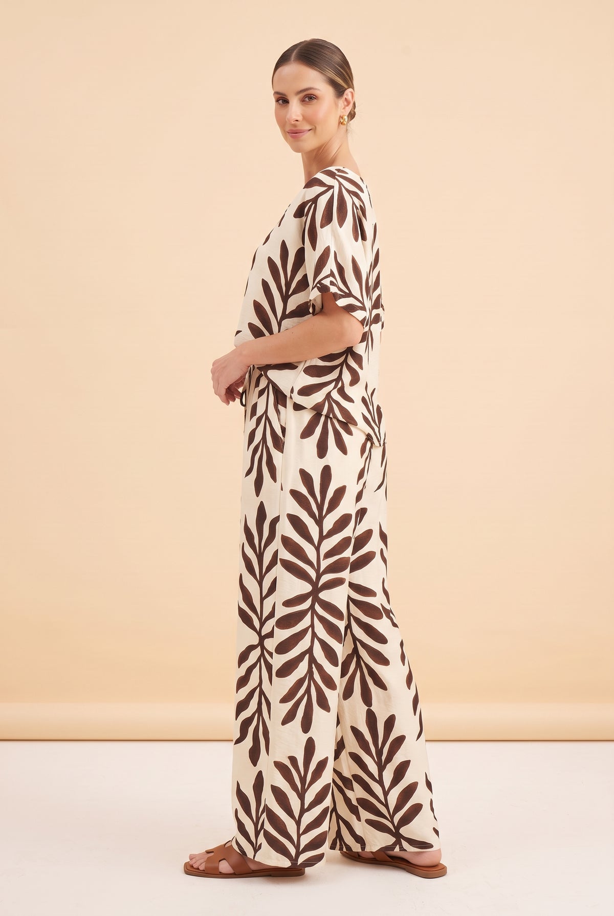 Brown Printed Short Sleeve Wide Leg Jumpsuit – photo 2