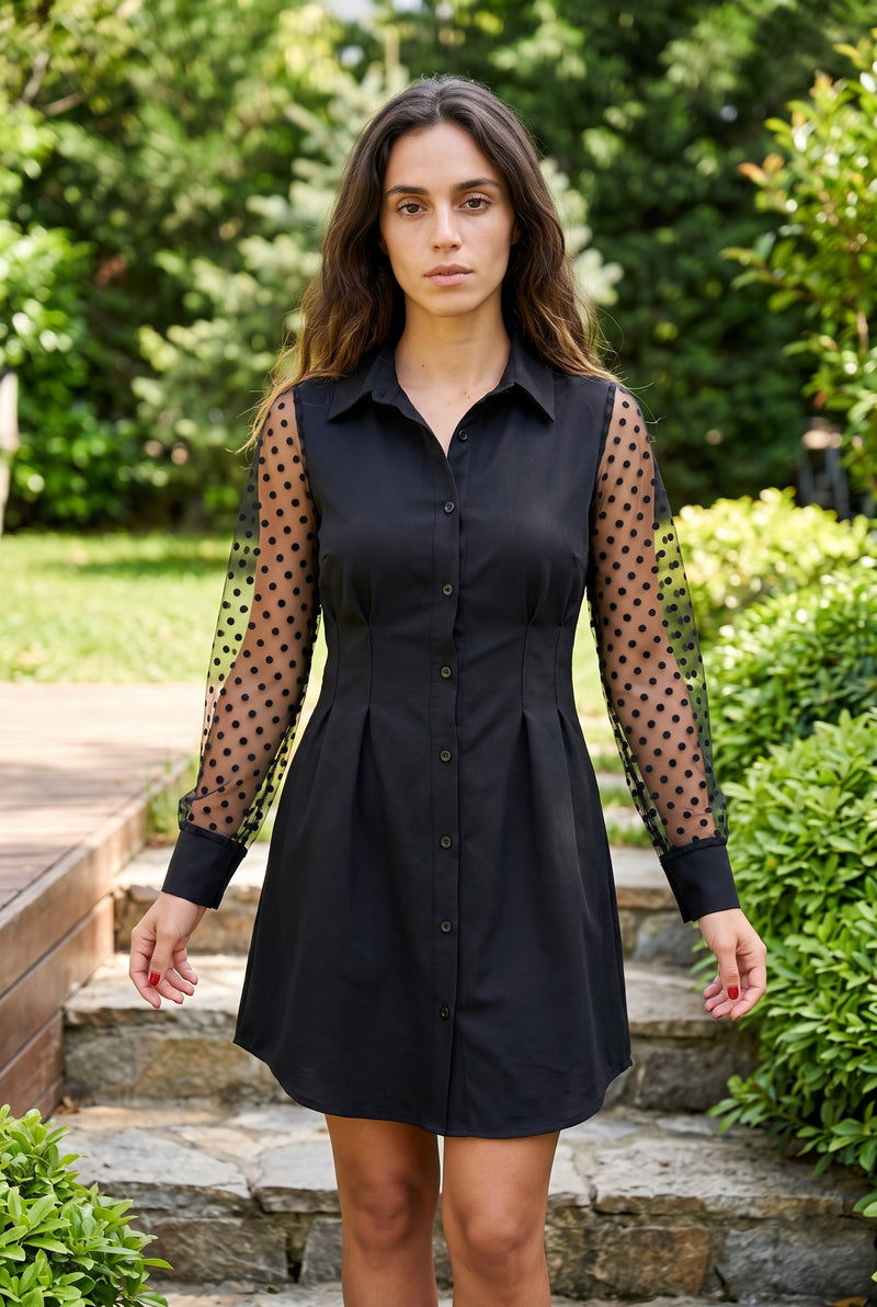 Schwarzes Minikleid mit Polka Dots und langen Ärmeln – Foto 5