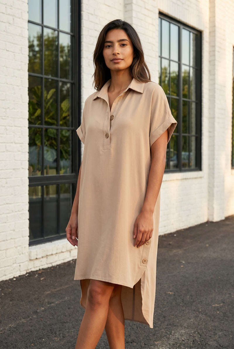 Kurzärmliges Midikleid aus Viskose mit Kragen in Beige – Foto 4