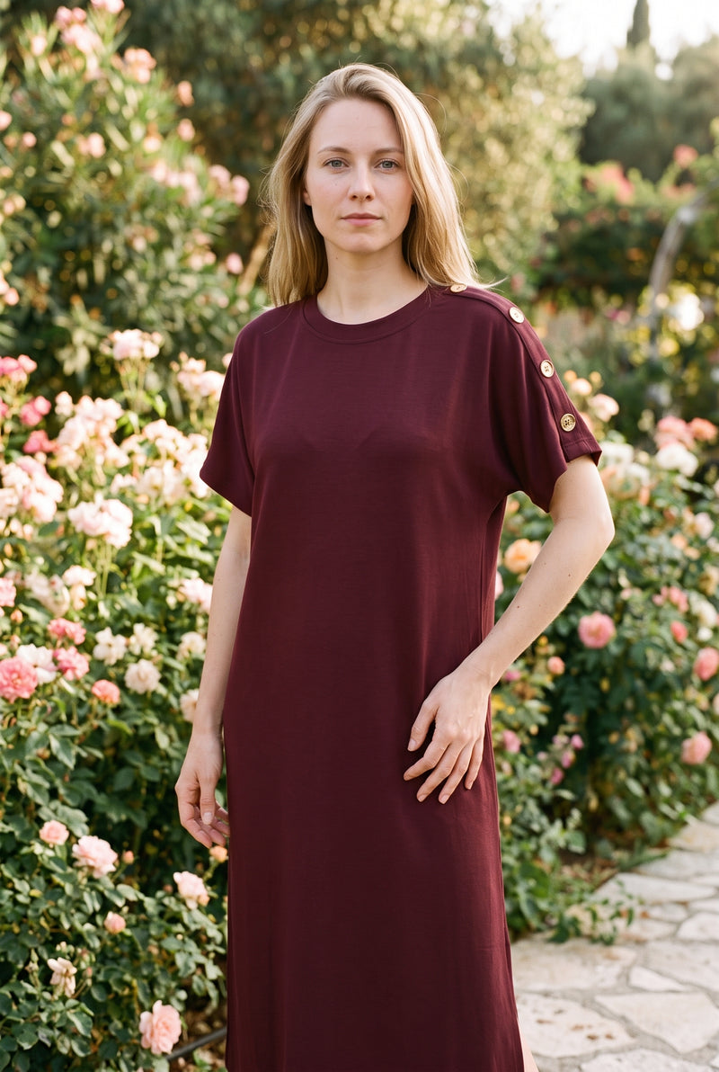 Short Sleeve Crew Neck Midi Dress with Shoulder Buttons in burgundy – photo 4