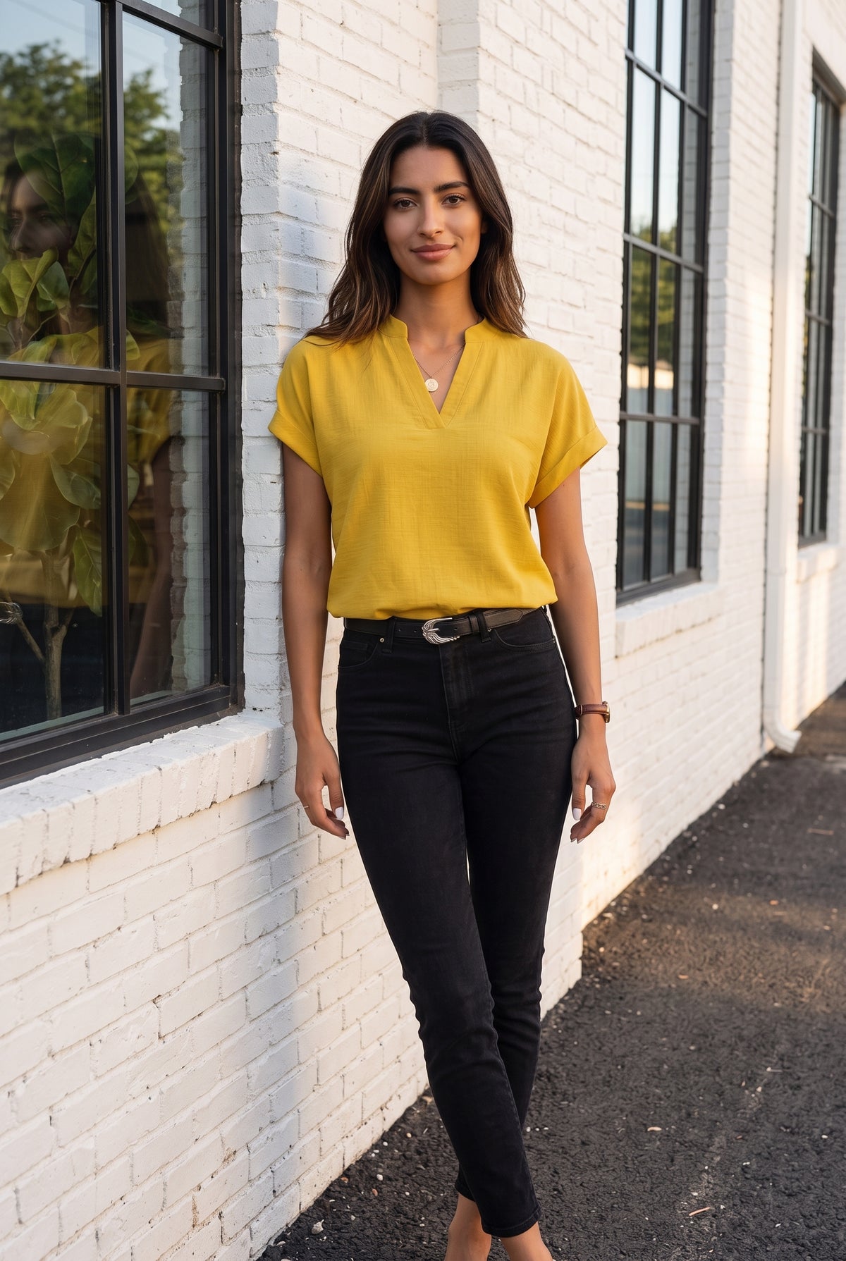 Blouse en lin à col mao et manches courtes, coloris jaune