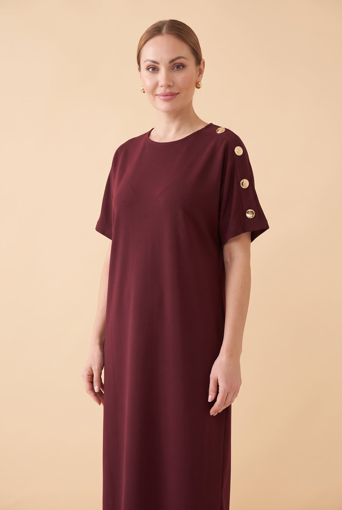 Short Sleeve Crew Neck Midi Dress with Shoulder Buttons in burgundy – photo 5