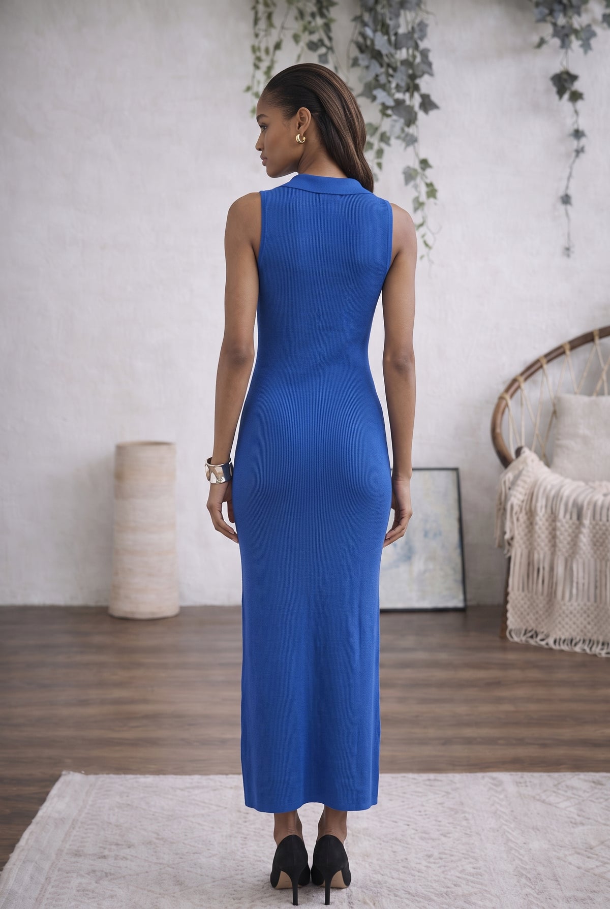 Sleeveless Collared V-Neck Bodycon Maxi Dress in blue – photo 5