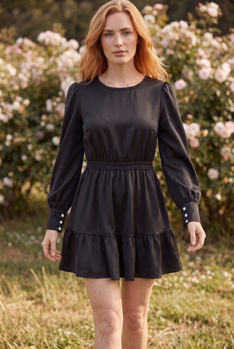 Langarm Minikleid mit Gummizug und Volants in Schwarz – Foto 3