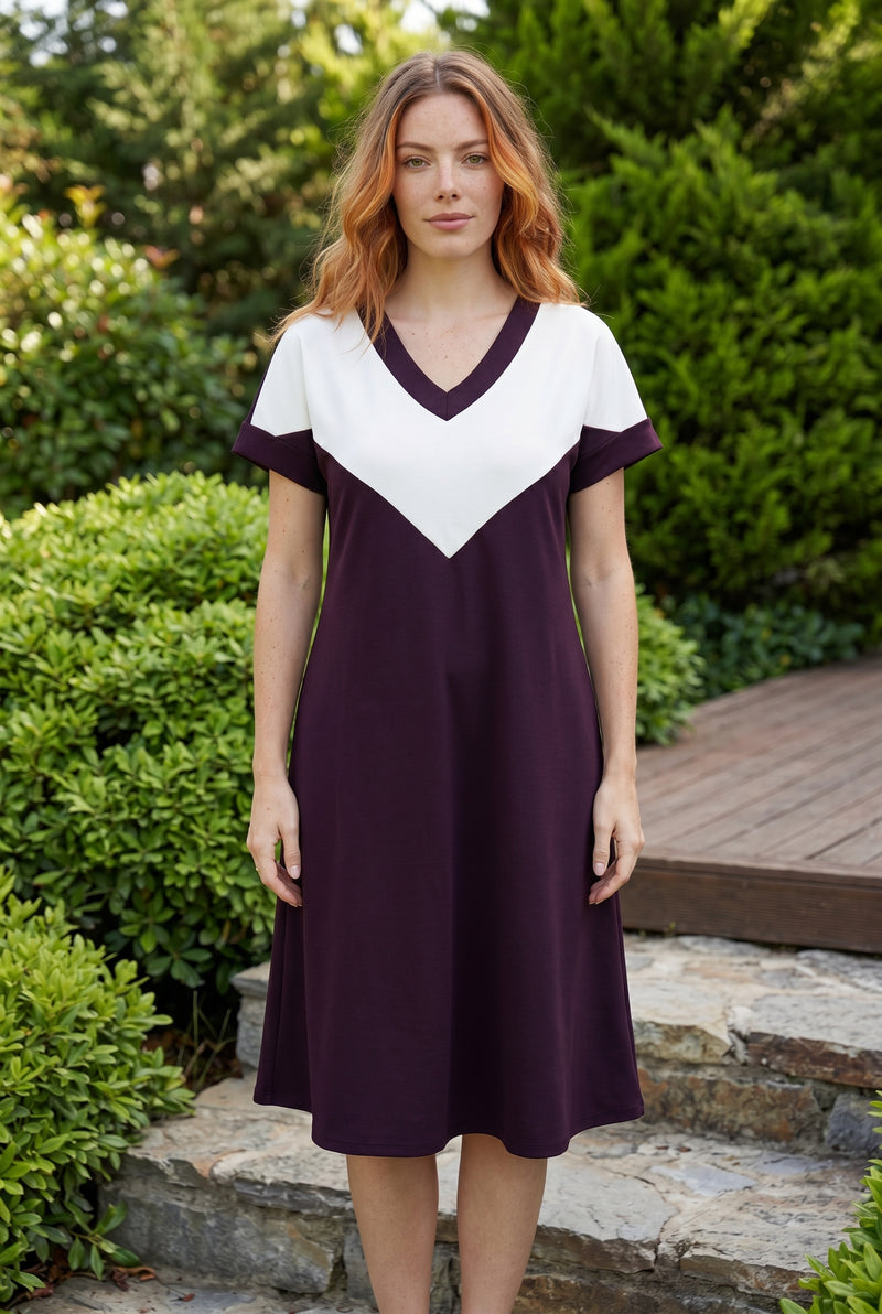 Midikleid mit V-Ausschnitt und Colour-Blocking in Bordeaux
