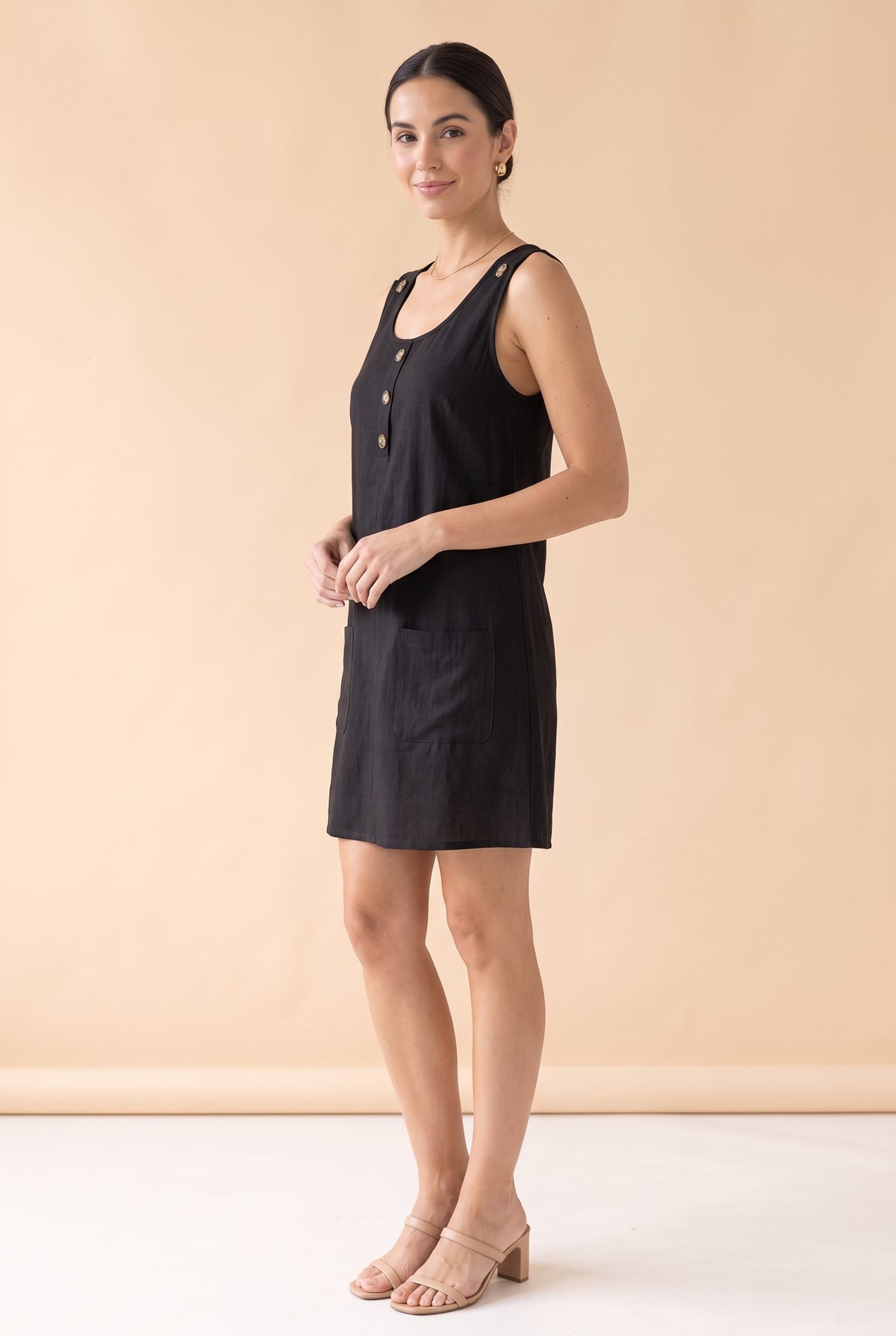 Sleeveless Round Neck Linen Mini Dress with Buttons in black – photo 2