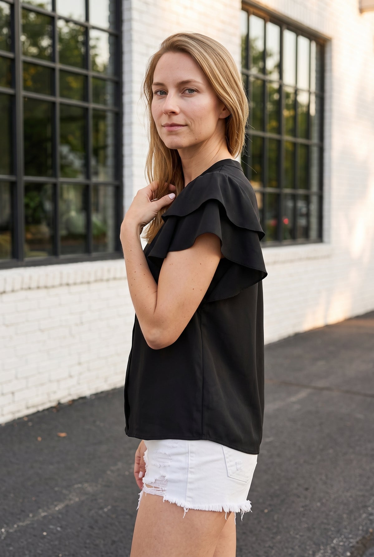Ruffled Short Sleeve Collared Top in black – photo 2