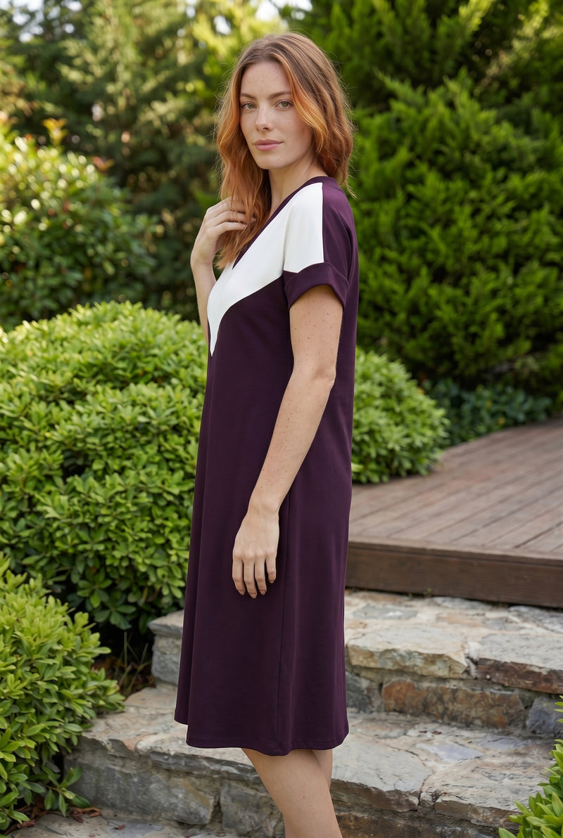 Midikleid mit V-Ausschnitt und Colour-Blocking in Bordeaux – Foto 4