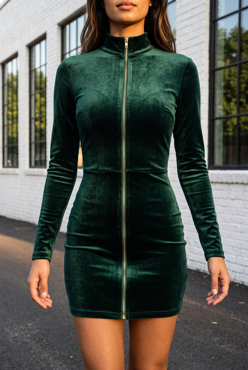 Grünes Kleid als Minikleid aus Samt – Foto 5