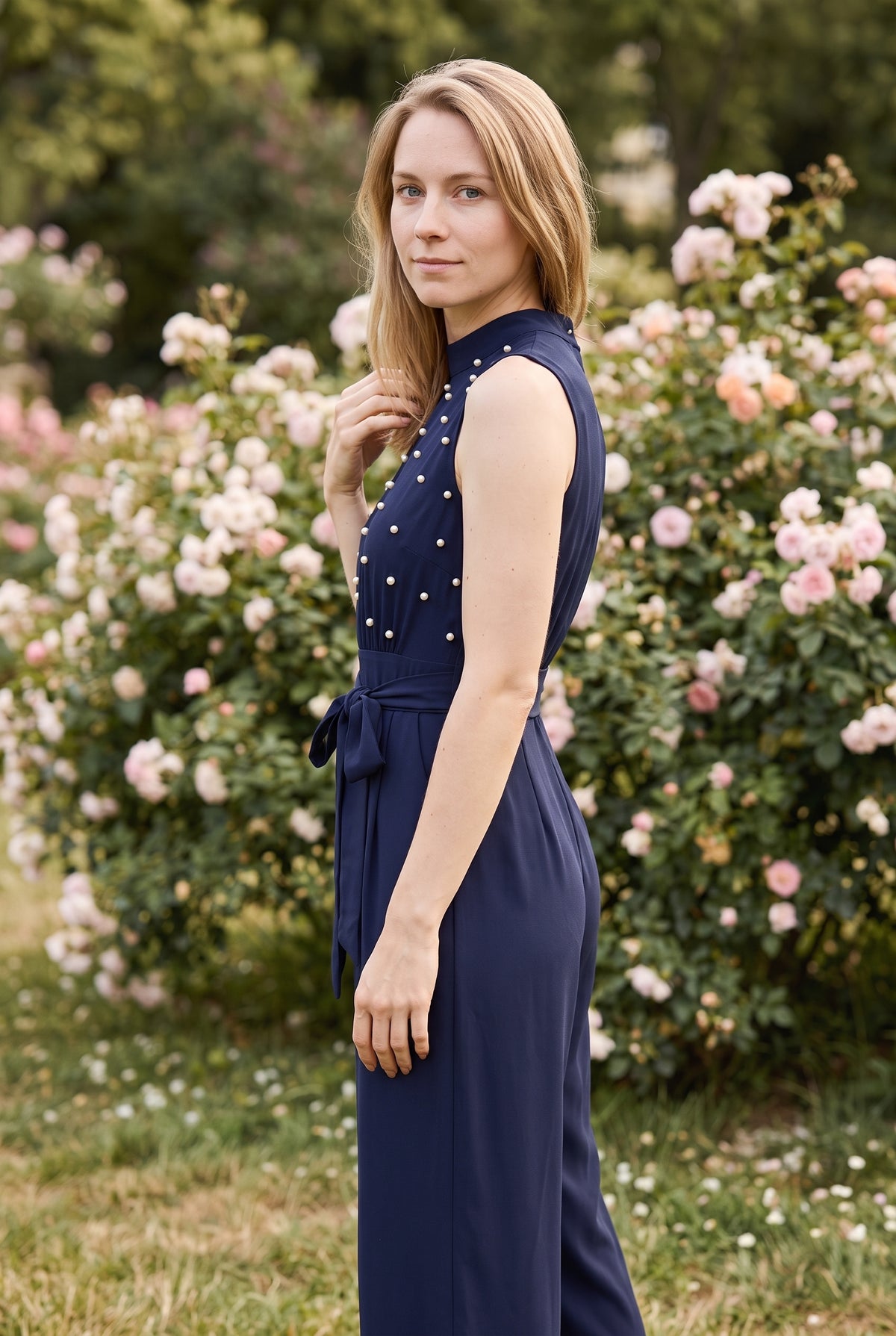 Ärmelloser Rollkragen Jumpsuit mit Weitem Bein in Marine – Foto 2
