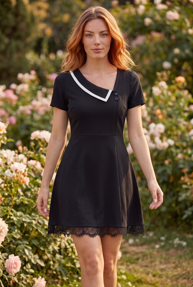 Schwarzes Minikleid mit asymmetrischem Ausschnitt und Spitze – Foto 3
