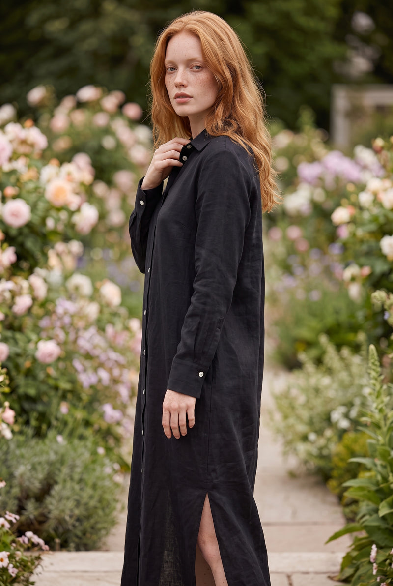 Long Sleeve Buttoned Maxi Shirt Dress with Side Slits in black – photo 2