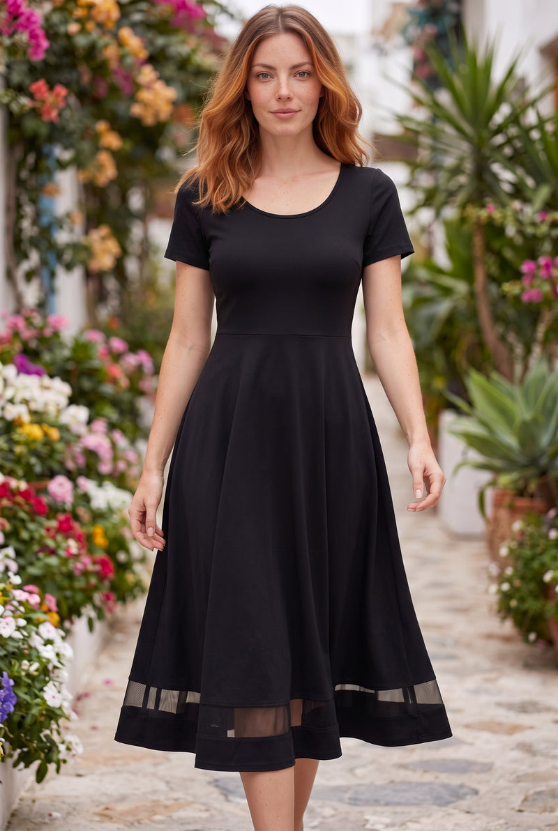 Kurzarm Midikleid aus Krepp mit Rundhalsausschnitt in Schwarz – Foto 3