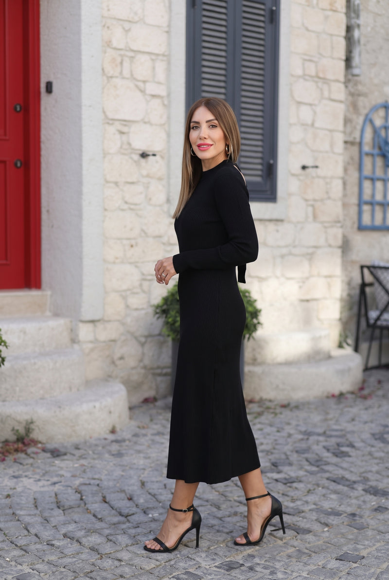 Black Long Sleeve Knitted Midi Dress with Tie Waist – photo 2