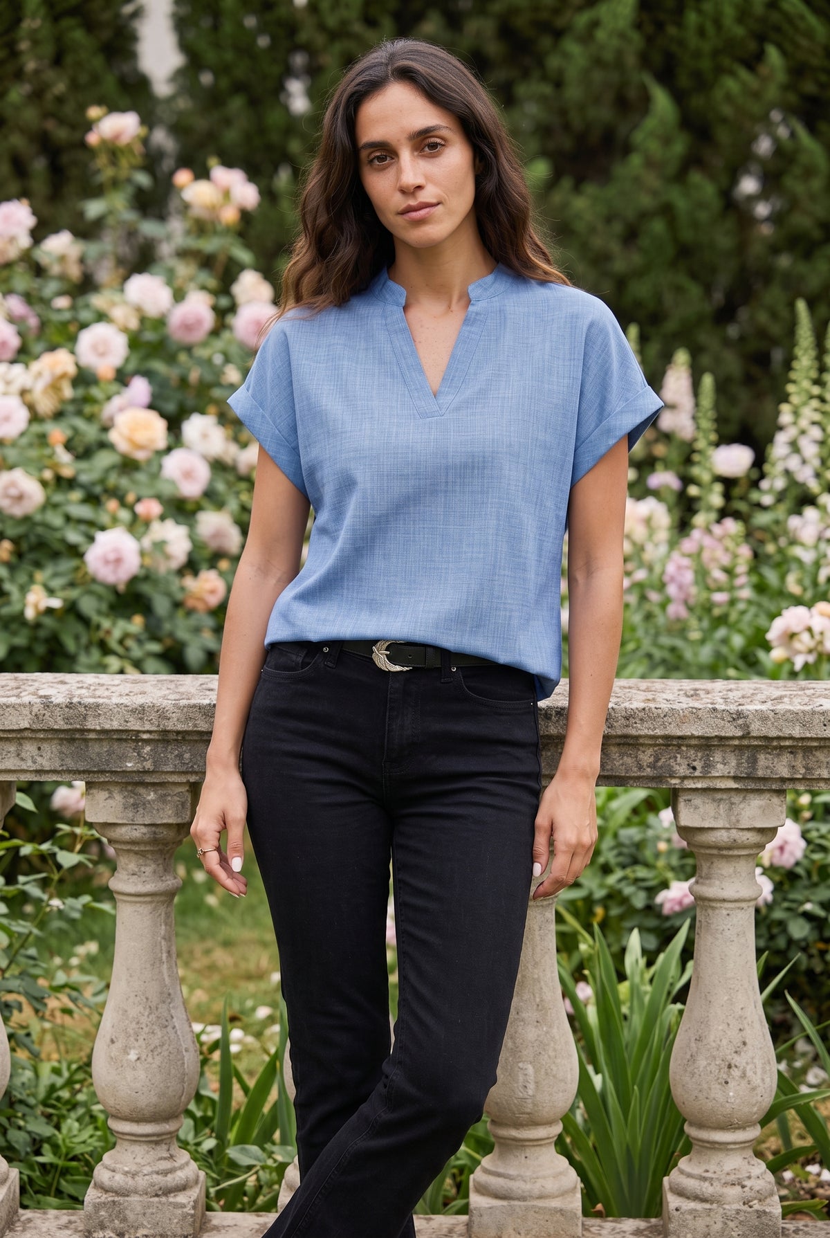 Blouse en lin à col mao et manches courtes, coloris bleu 1