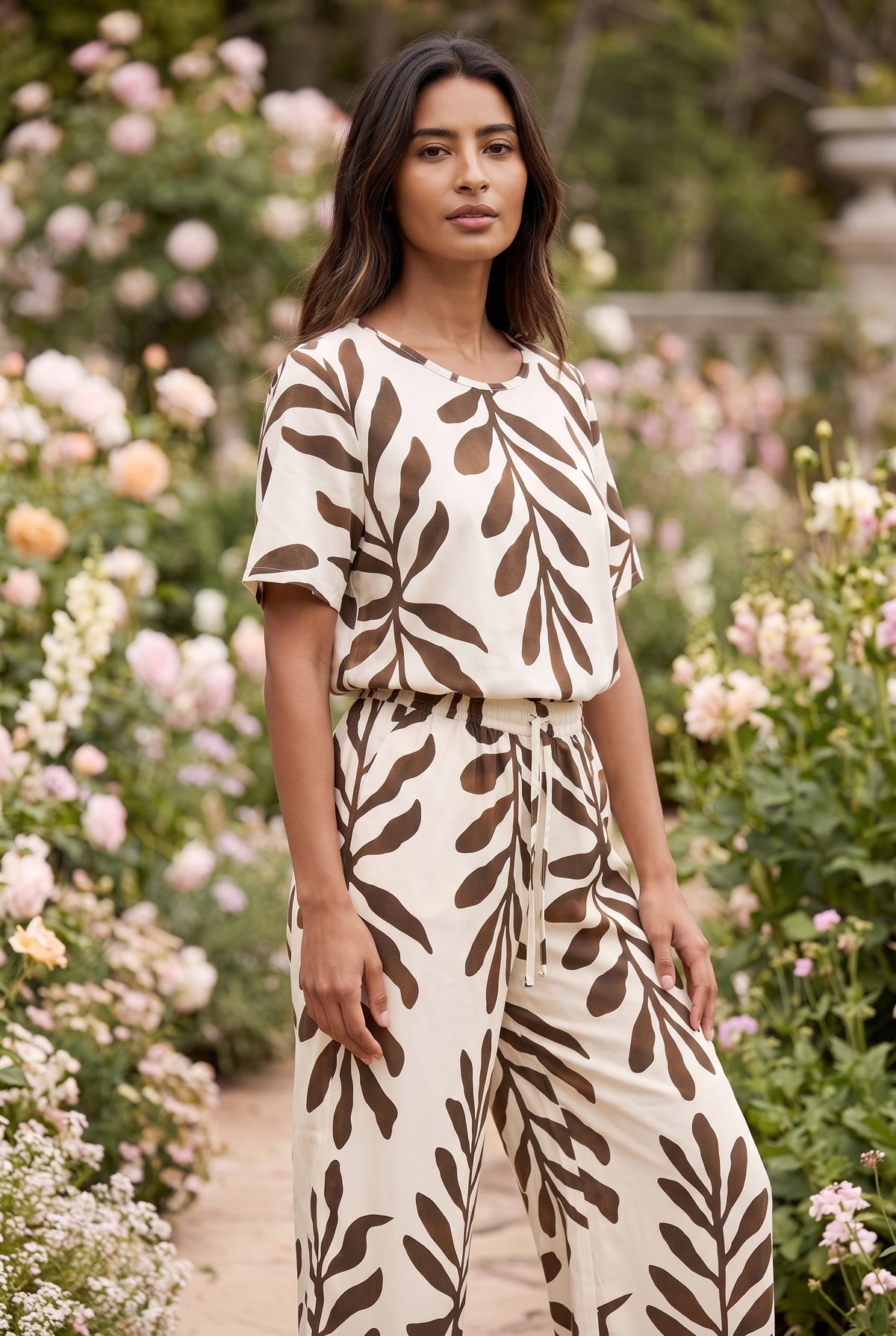 Brauner Jumpsuit mit Weitem Bein und Print – Foto 4