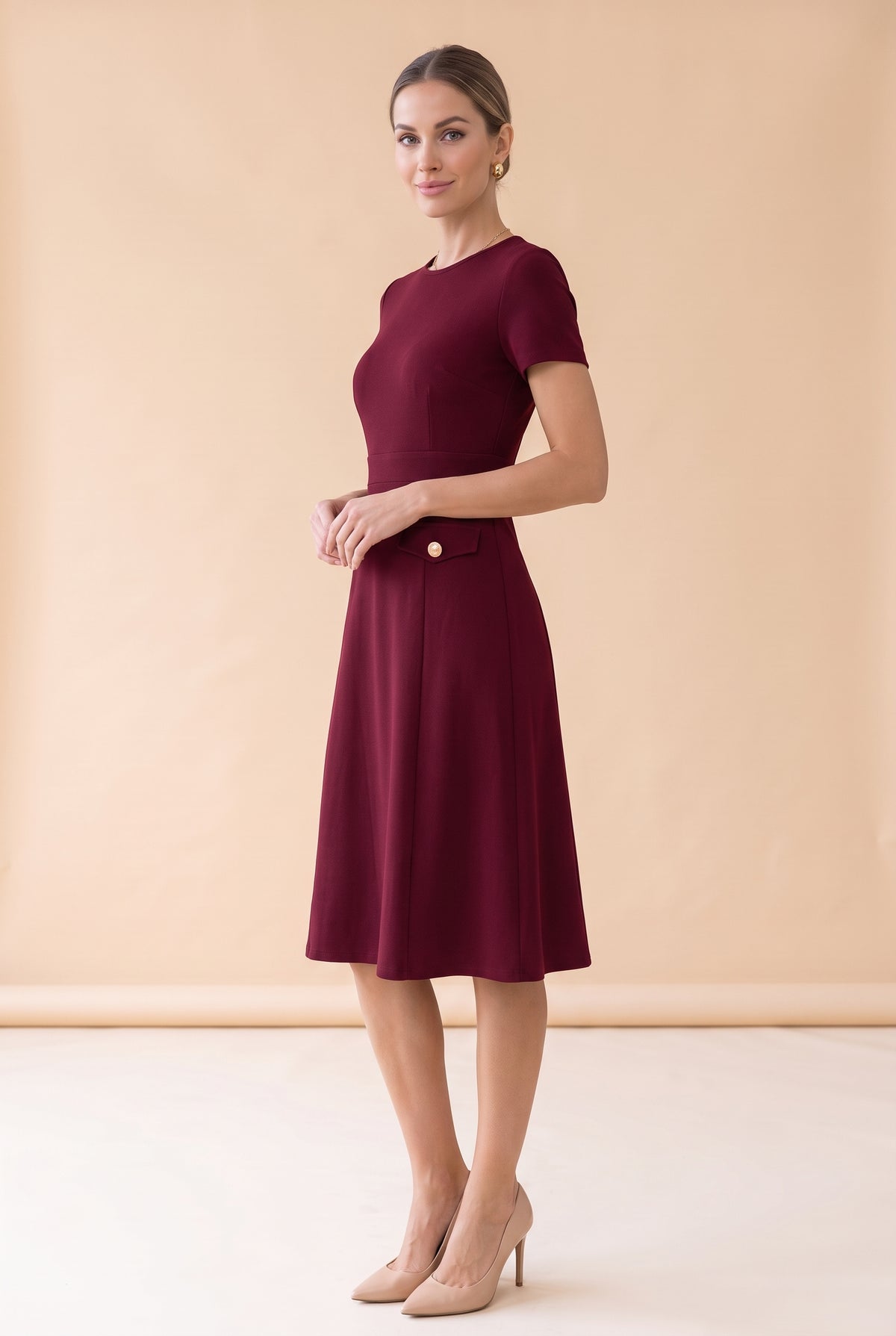 Short Sleeve Crew Neck Crepe Midi Dress with Pockets in burgundy – photo 6