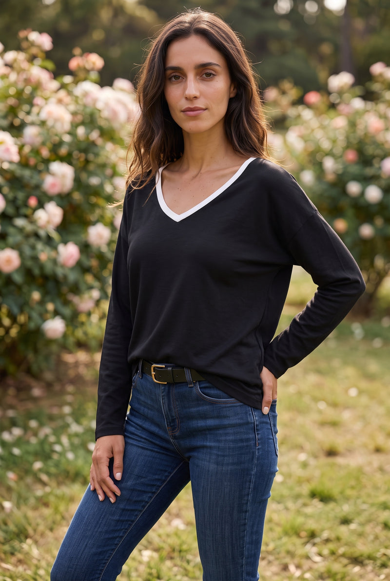 Black Long Sleeve V Neck Top with Contrast Trim – photo 4