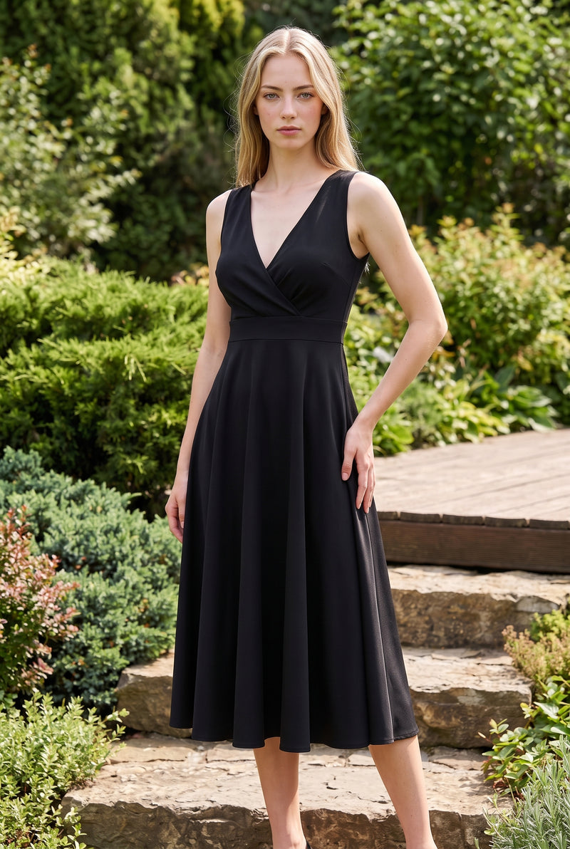 Schwarzes Midikleid mit Wickelausschnitt und Taillenband – Foto 4