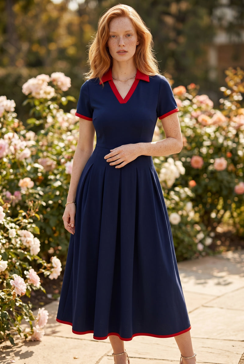 Plissiertes Kurzarm Midikleid mit Kontrastkragen in Marine – Foto 2