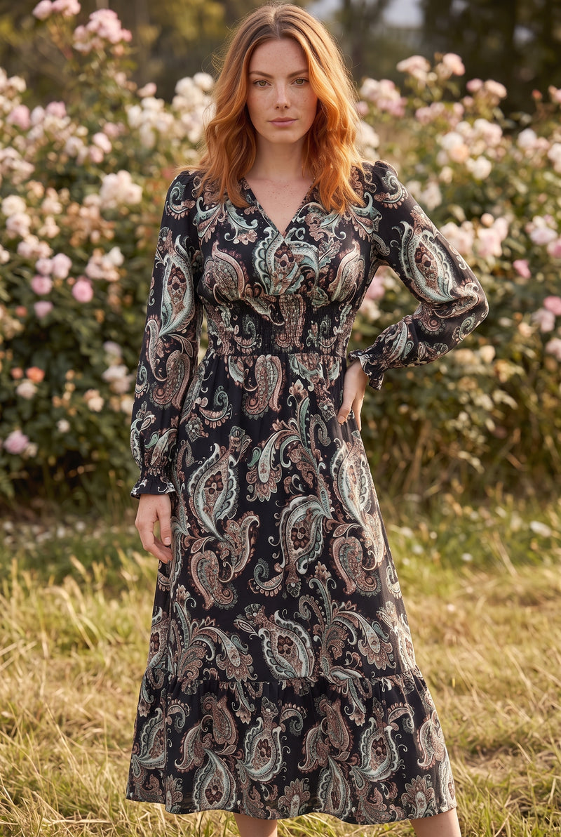 Schwarzes Maxikleid mit Muster und Wickelausschnitt – Foto 4
