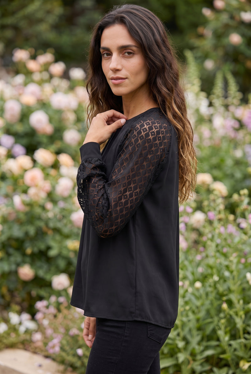 Black Lace Long Sleeve Top with Pleated Front – photo 2