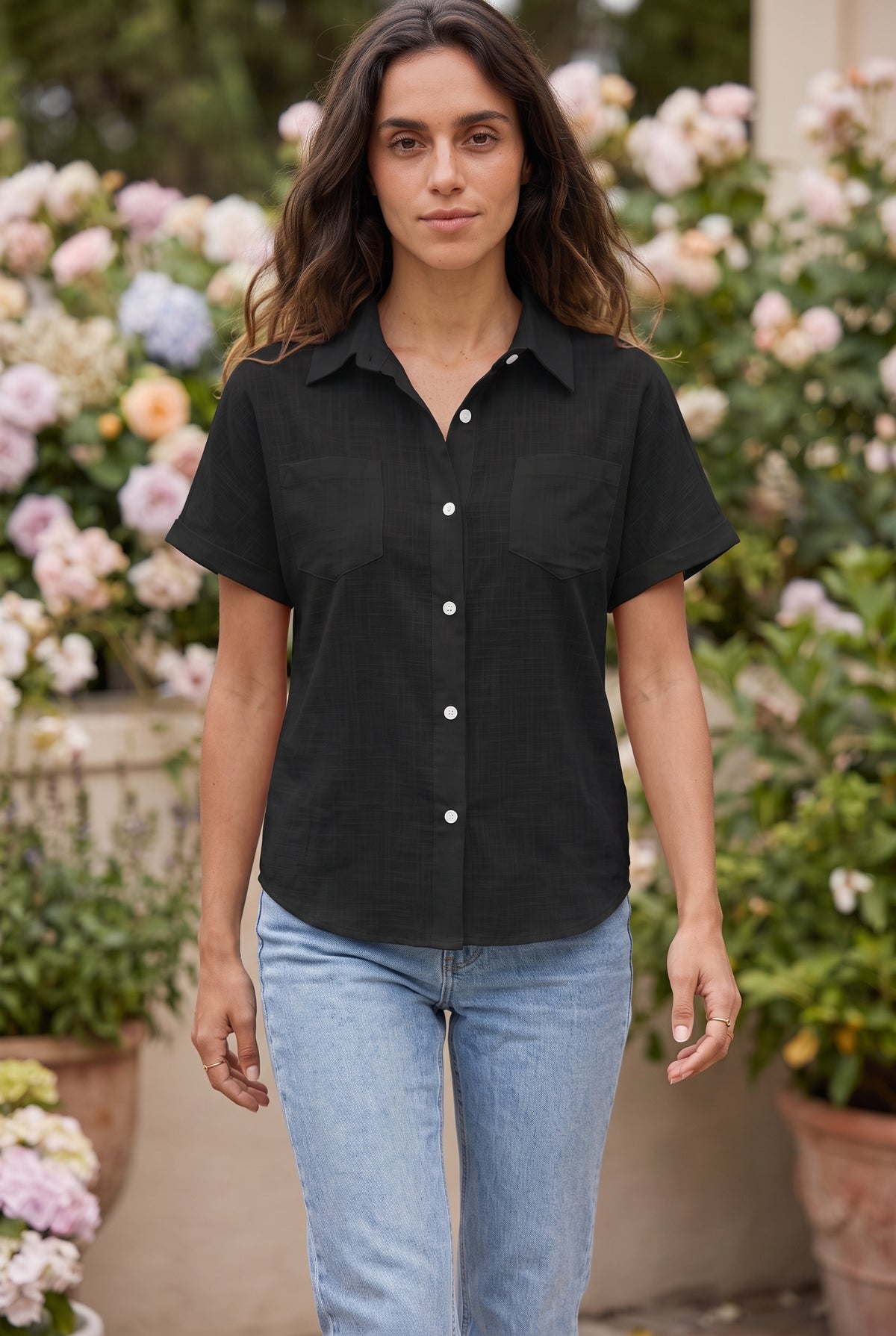 Short Sleeve Buttoned Shirt with Pockets in black – photo 3